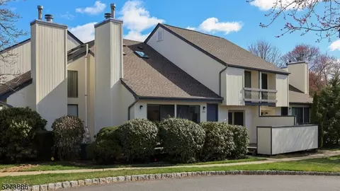 220 Arrowood Way, Basking Ridge, NJ 07920