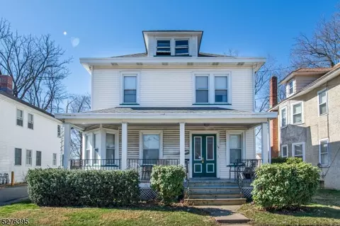 78 Main St, Roxbury Twp, NJ 07876