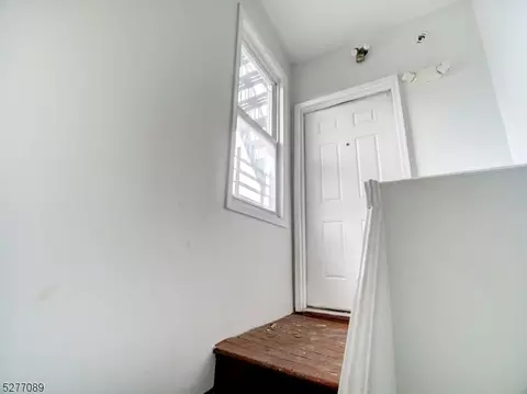 84 Scheerer Ave, Newark, NJ 07112 photo 20