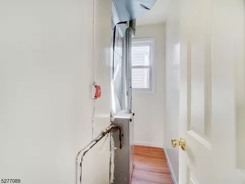 84 Scheerer Ave, Newark, NJ 07112 photo 5