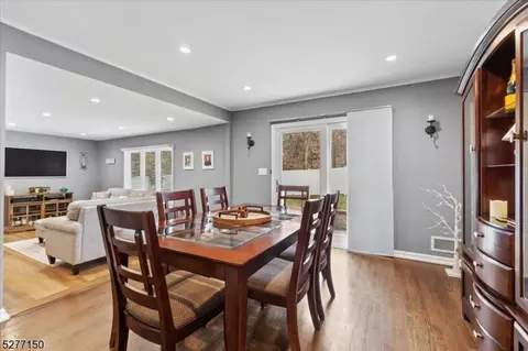63 Summit Trl, Sparta, NJ 07871 photo 7