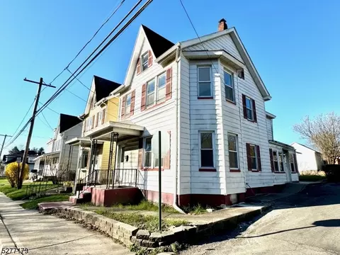 801 Lee Ave, Phillipsburg, NJ 08865