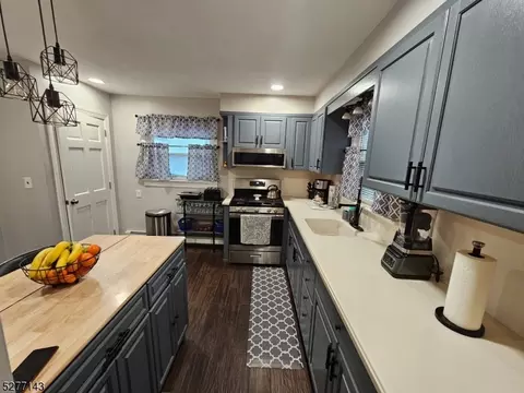 365 Taylor Ave, Hackensack, NJ 07601 photo 5