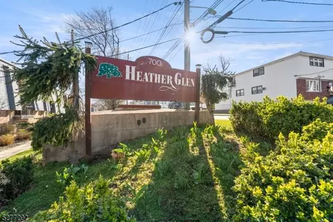 700 Schuyler Ave #13, Kearny, NJ 07032
