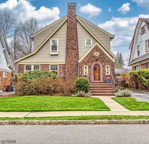 81 Smull Ave, West Caldwell, NJ 07006