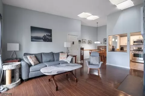 6 Robertson Way #6, Lincoln Park, NJ 07035