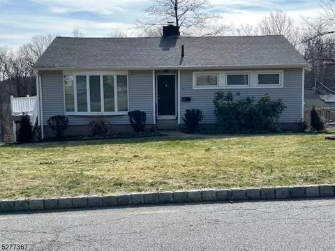 72 E Munson Ave, Dover, NJ 07801