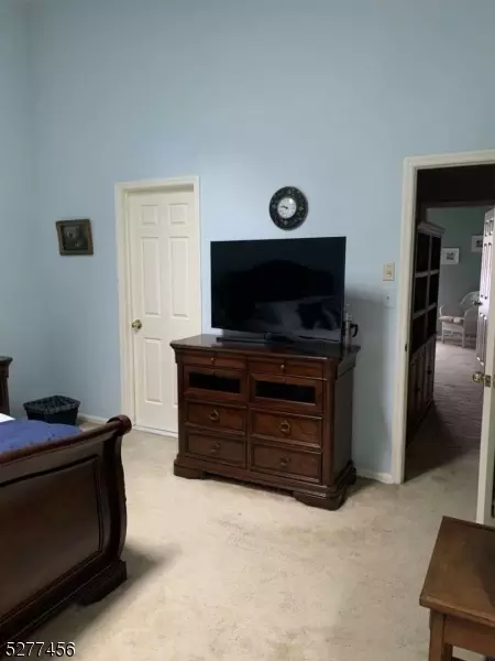 128 Pinehurst Dr, Washington, NJ 07882 photo 18