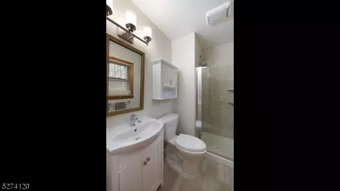 6 Mayling Ct, Edison, NJ 08837 photo 17