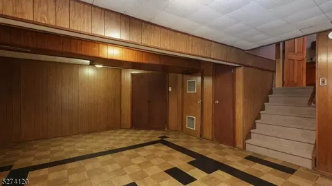 6 Mayling Ct, Edison, NJ 08837 photo 21