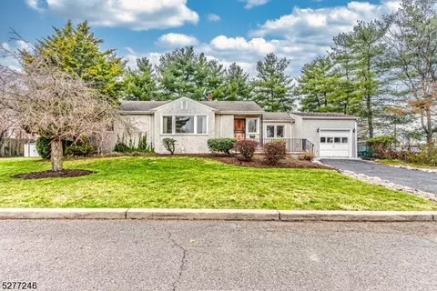 120 Washington Pl, Somerville, NJ 08876