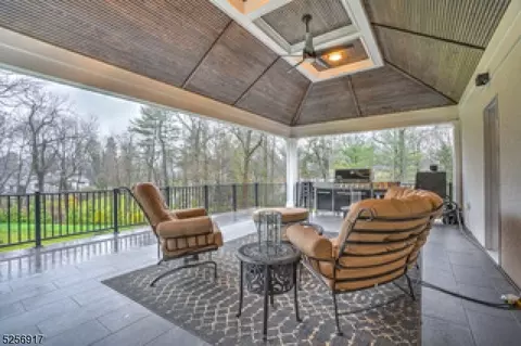 22 High St, Summit, NJ 07901 photo 5