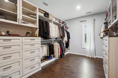 22 High St, Summit, NJ 07901 photo 32