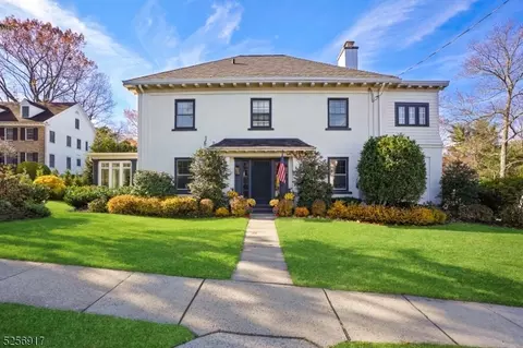 22 High St, Summit, NJ 07901