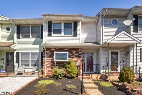 3 Kyle St, Manville, NJ 08835
