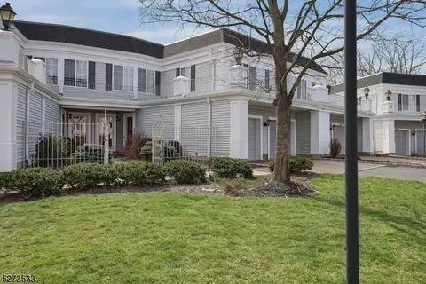 229 Riveredge Dr, Chatham Twp, NJ 07928
