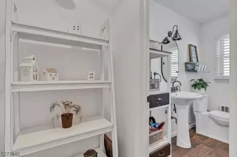 15 Harding Ave, Clark, NJ 07066 photo 17
