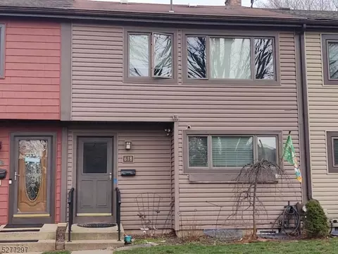 618 E Brookside Ln, Hillsborough, NJ 08844