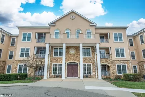 2113 Clinton Ln, Rockaway, NJ 07866