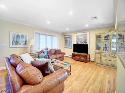 200 E Madison Ave, Cresskill, NJ 07626 photo 6