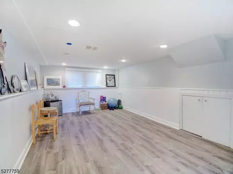 200 E Madison Ave, Cresskill, NJ 07626 photo 12