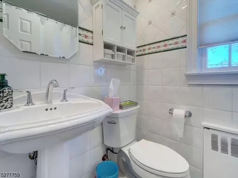 200 E Madison Ave, Cresskill, NJ 07626 photo 17