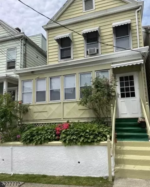 444 E 24th St, Paterson, NJ 07514