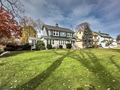 86 Myrtle Ave, North Plainfield, NJ 07060