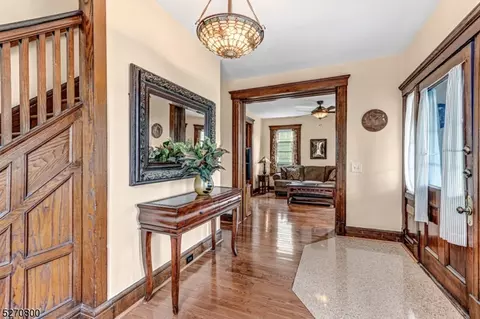 20 Codington Pl, Somerville, NJ 08876 photo 4