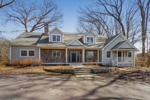 202 Potterstown Rd, Lebanon, NJ 08833
