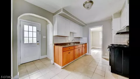 738 E 2nd St, Plainfield, NJ 07062 photo 15