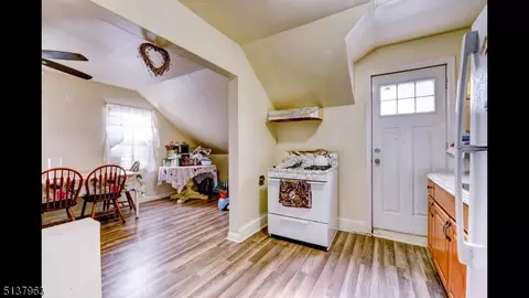 738 E 2nd St, Plainfield, NJ 07062 photo 23