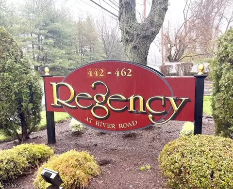 448 River Rd #B, Nutley, NJ 07110