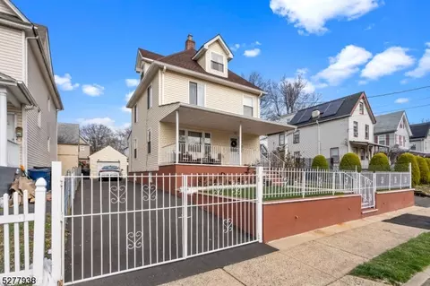 705 E 6th St, Plainfield, NJ 07062 photo 2