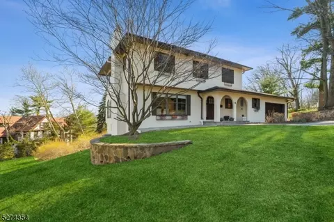 2 Edgewood Ter, Montclair, NJ 07042 photo 39