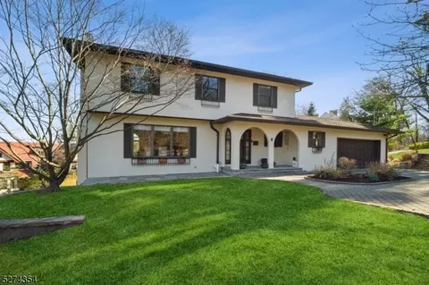 2 Edgewood Ter, Montclair, NJ 07042 photo 38