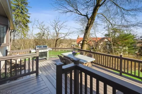 2 Edgewood Ter, Montclair, NJ 07042 photo 34