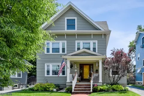 27 Oakwood Ave, Bloomfield, NJ 07003