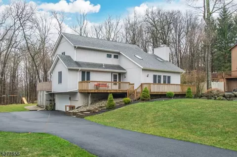 74 Lynn Dr, Byram Twp, NJ 07821