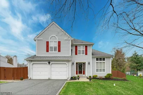 3 Cherokee Path, Somerville, NJ 08876