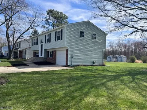 90 Coachman Dr, Fieldsboro, NJ 08505 photo 36