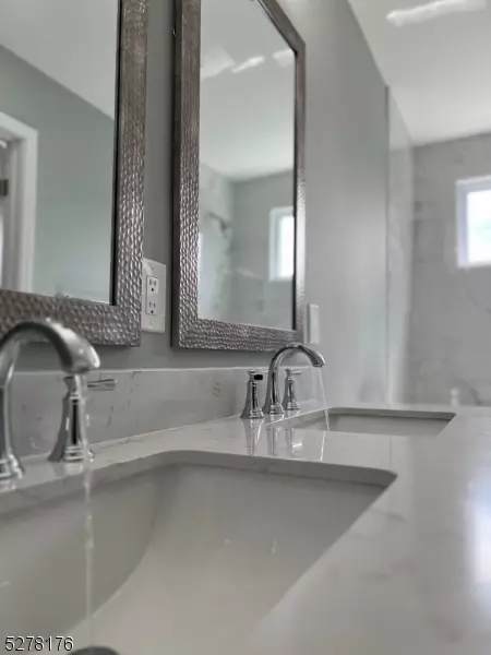 90 Coachman Dr, Fieldsboro, NJ 08505 photo 19