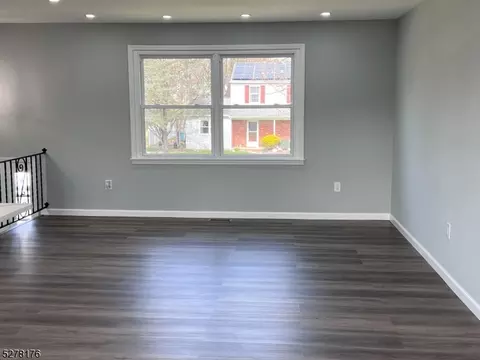 90 Coachman Dr, Fieldsboro, NJ 08505 photo 7