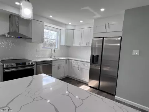 90 Coachman Dr, Fieldsboro, NJ 08505 photo 13