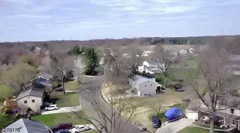 90 Coachman Dr, Fieldsboro, NJ 08505 photo 39