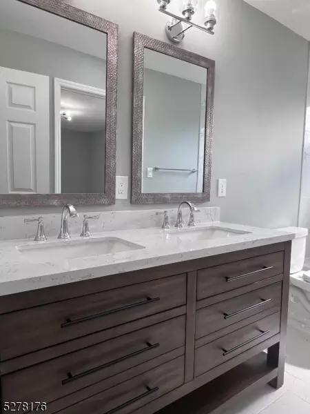90 Coachman Dr, Fieldsboro, NJ 08505 photo 20