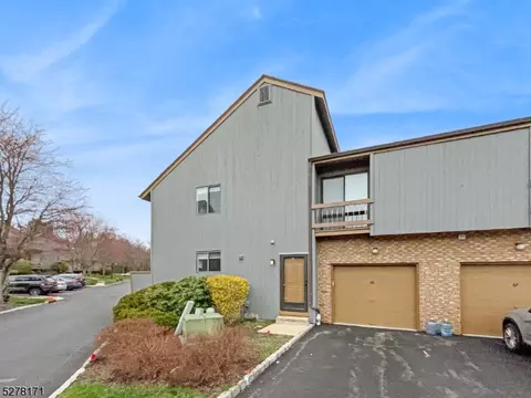 66 Sycamore Ct, Basking Ridge, NJ 07920