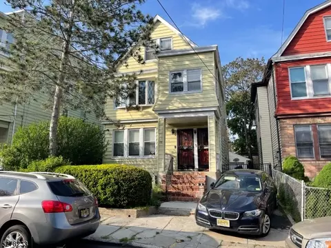 13 Irving, Newark, NJ 07112