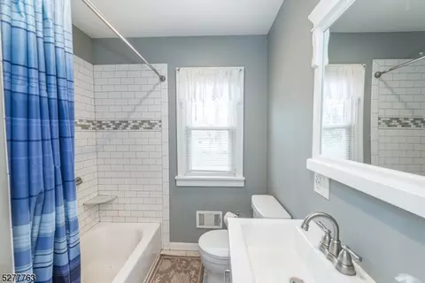 57 Conger St, Dover, NJ 07801 photo 9