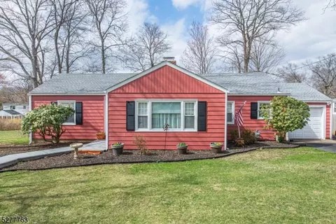 57 Conger St, Dover, NJ 07801